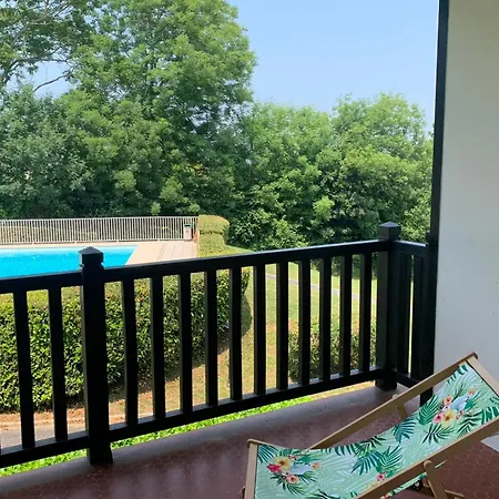 アパート With Swimming Pool - Near Train Station ヴィレ・シュル・メール