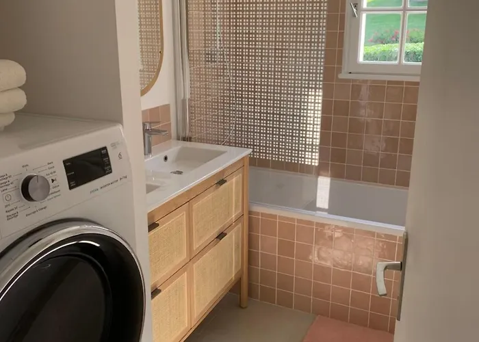 With Swimming Pool - Near Train Station Villers-sur-Mer